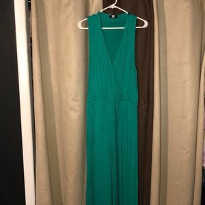 Women’s Soft Cinch Waist Jumpsuit (L)